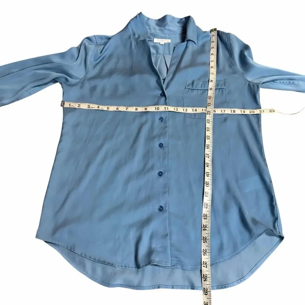 Equipment Femme Keira Satin Button Down Top Size Medium - Picture 2 of 7